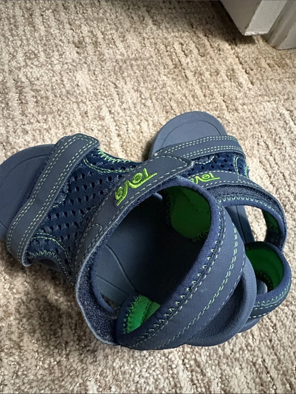 Teva breathable mesh
